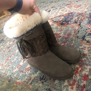 Bear paw fur boots